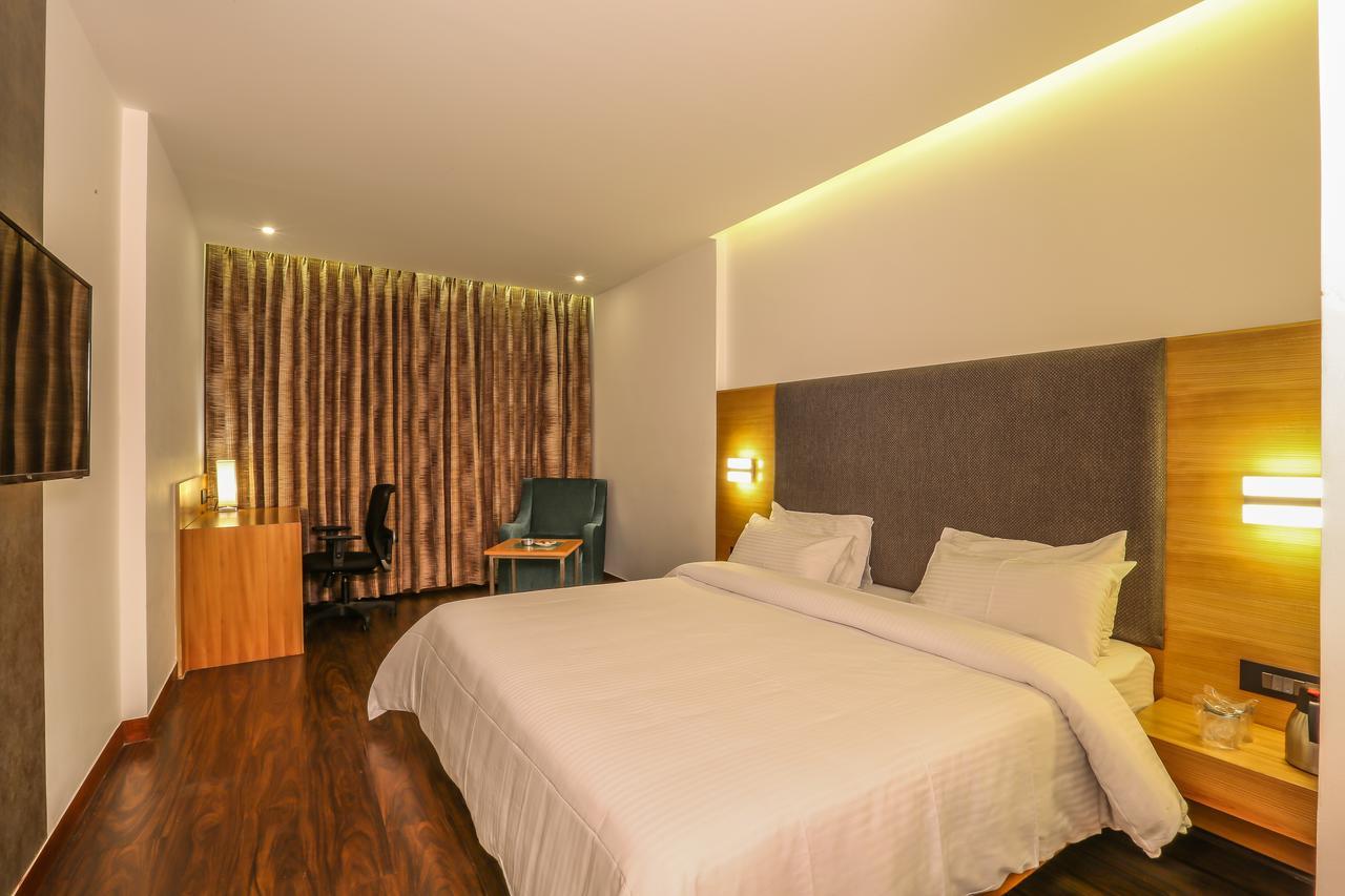 Hotel Hemala Karur  Exterior photo